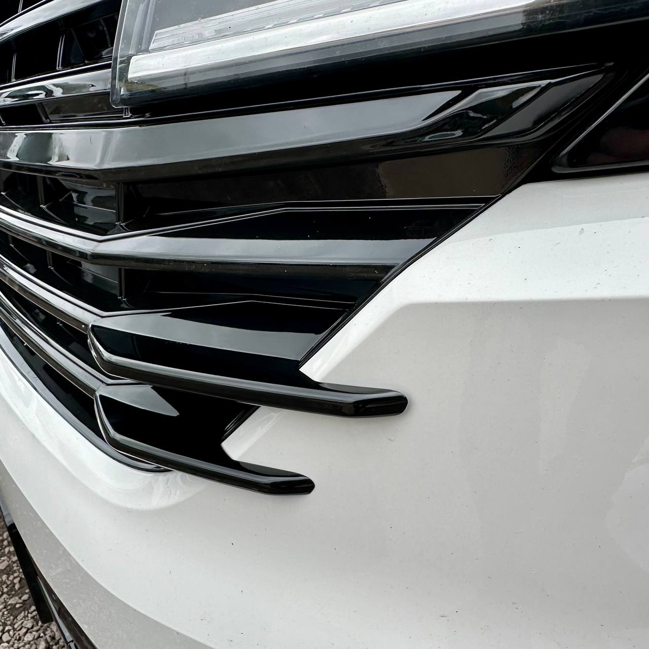For VW T6.1 Front Grille Side Fins – Gloss Black Finish (Set of 4) | Van-X