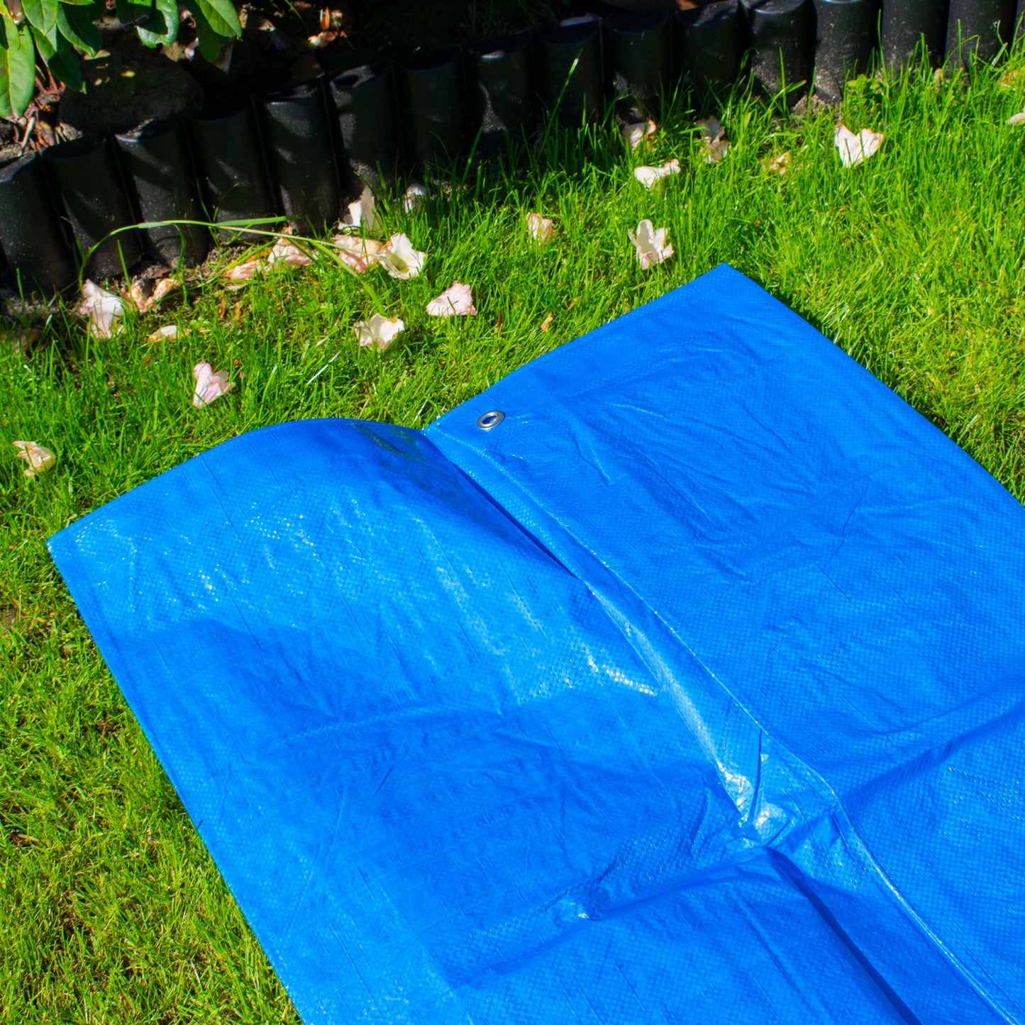 Blue S-Grade Tarpaulin with 10 Metres of 6mm Bungee Rope