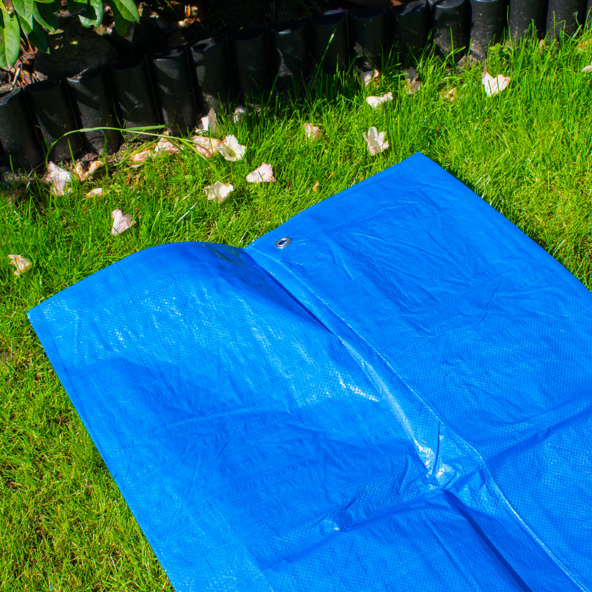 Blue S-Grade Tarpaulin with 10 Metres of 6mm Bungee Rope