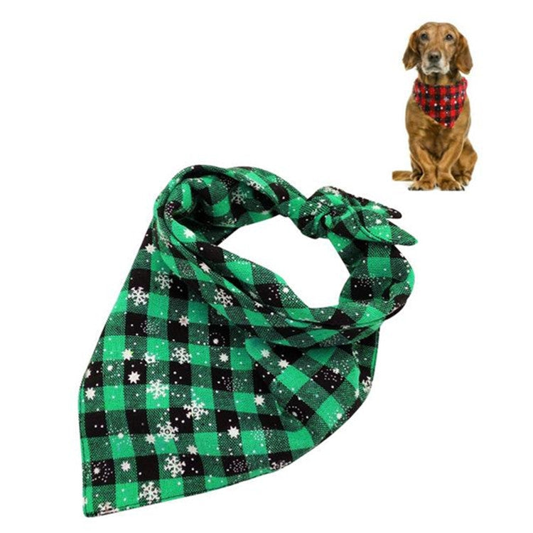 Pet Triangle Towel Christmas Snowflake Dog Saliva Towel, S, L
