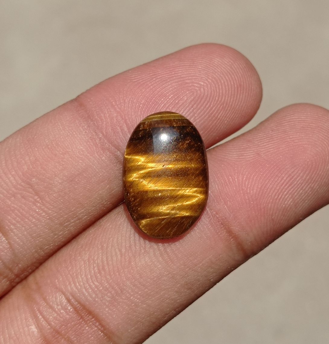 9.5ct Tiger Eye Cabochon - June Birthstone - June Birthstone -  20x13x14mm