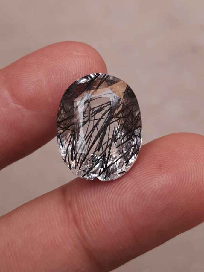 15ct Black Tourmalated Quartz - Black Rutile Quartz - Rutilated Quartz - 18.5x15x9mm