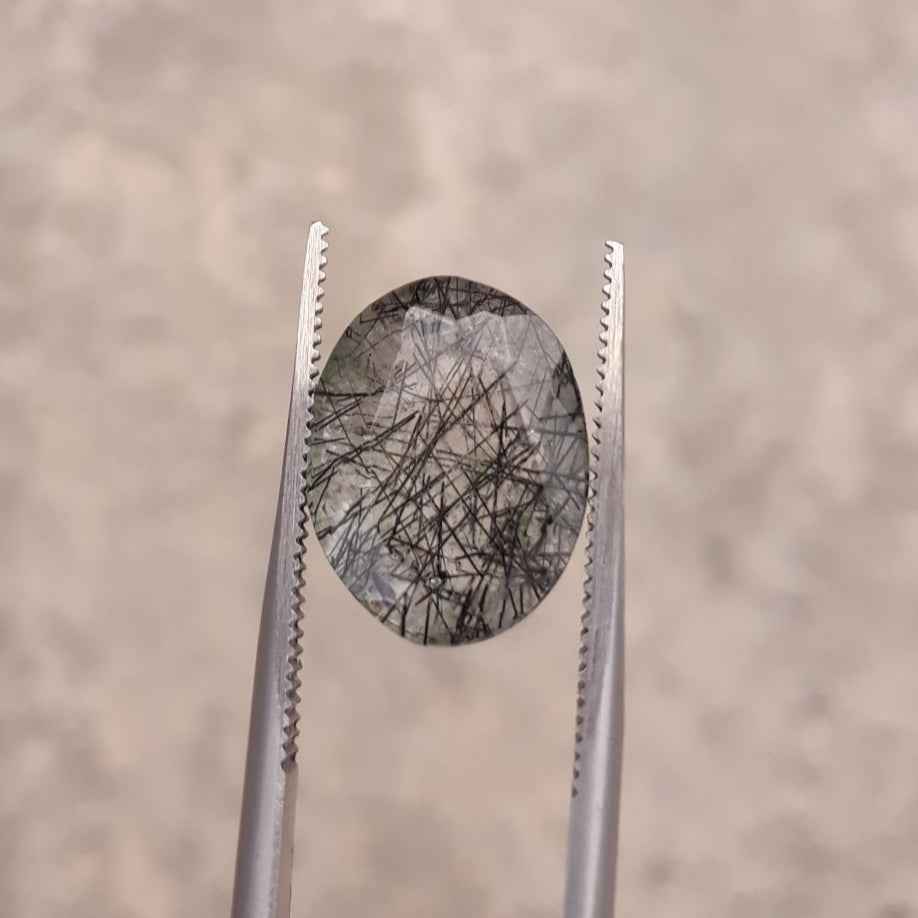 7.7ct Black Tourmalated Quartz - Black Rutile Quartz - Rutilated Quartz - 14x11x7mm