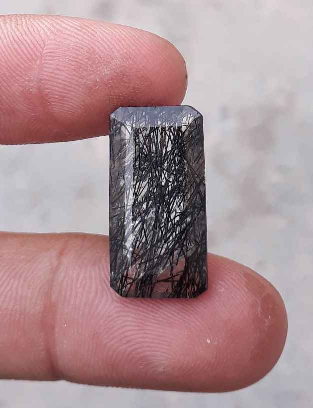 14.8ct Black Tourmalated Quartz - Black Rutile Quartz - Rutilated Quartz -22x12x7mm