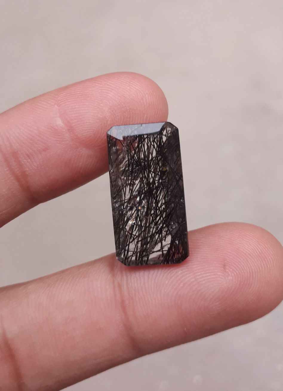 14.8ct Black Tourmalated Quartz - Black Rutile Quartz - Rutilated Quartz -22x12x7mm