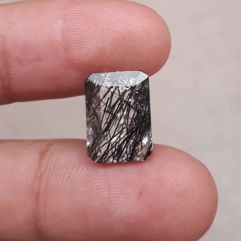 7.1ct Black Tourmalated Quartz aka Black Rutile Quartz - Rutilated Quartz - 14x10x6.5mm