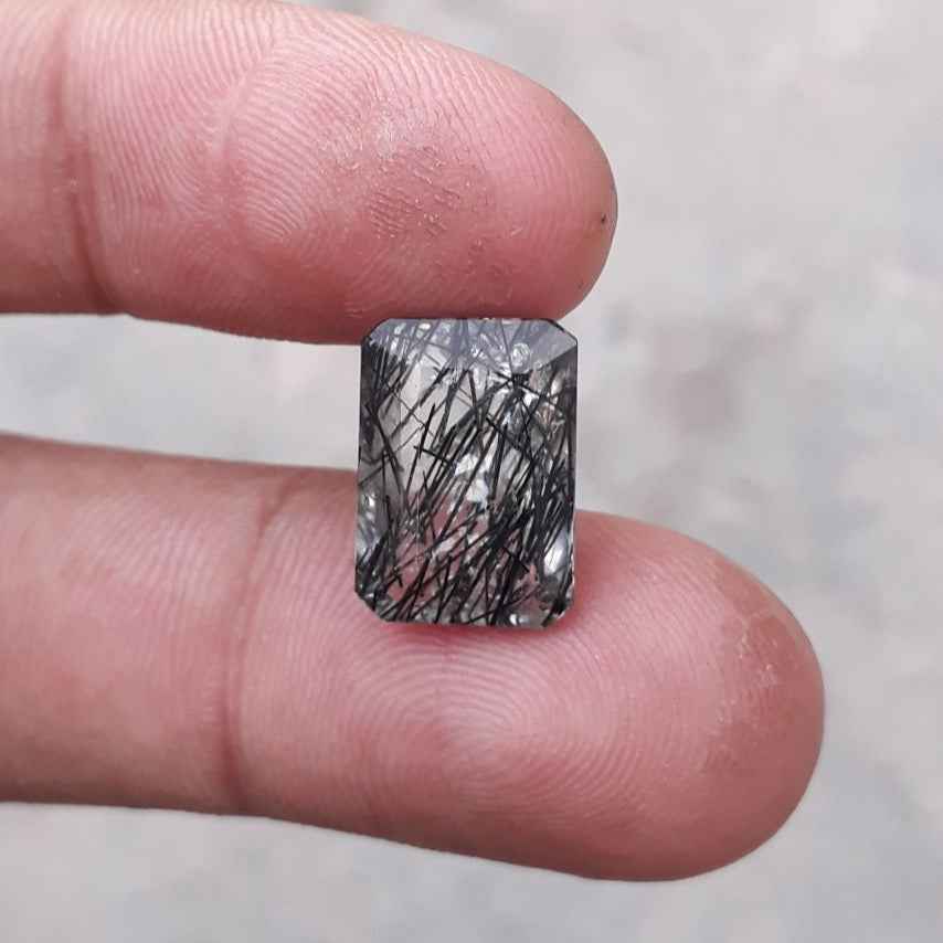 7.1ct Black Tourmalated Quartz aka Black Rutile Quartz - Rutilated Quartz - 14x10x6.5mm