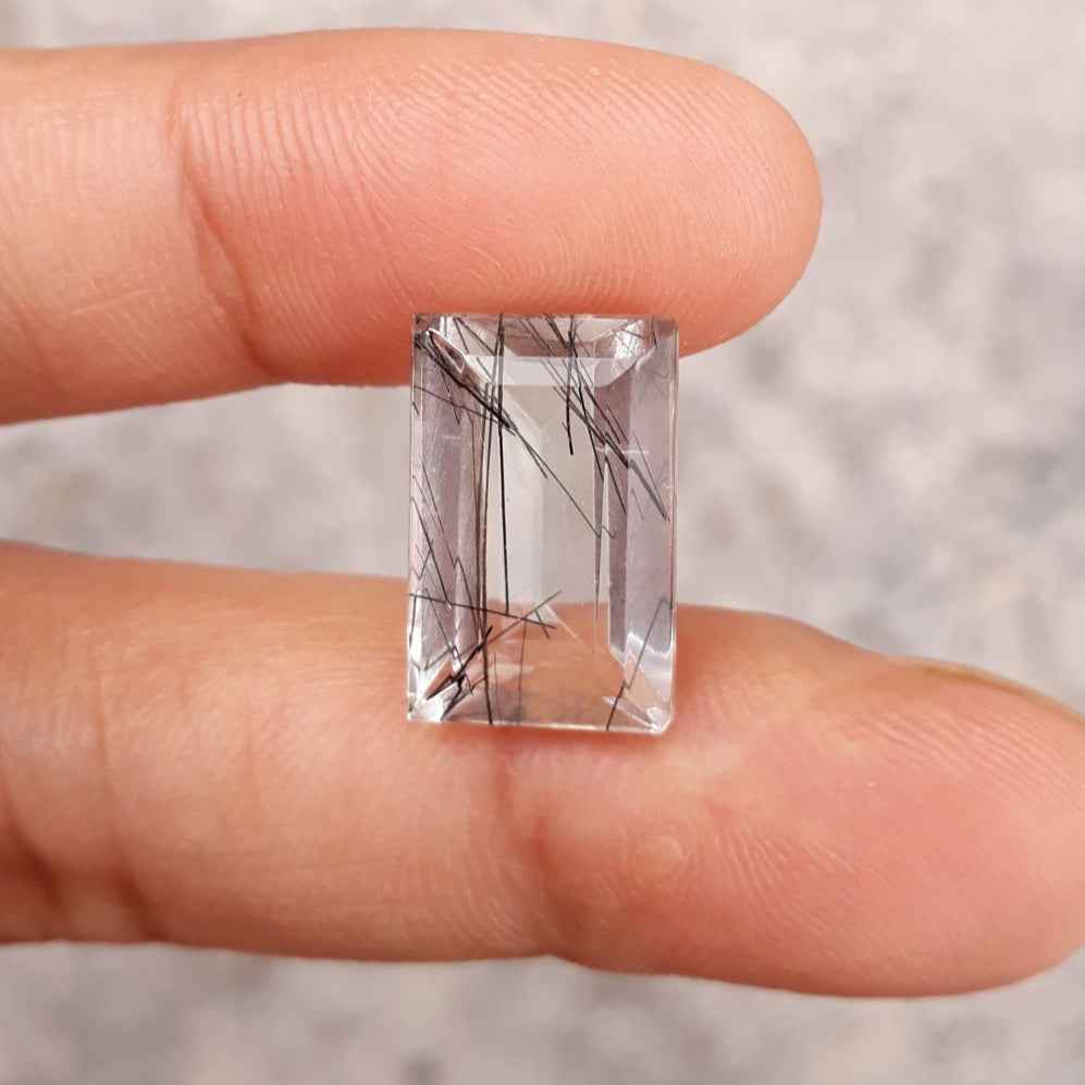 5.8ct Black Tourmalated Quartz  aka Black Rutile Quartz - Rutilated Quartz -14 x 10x6mm