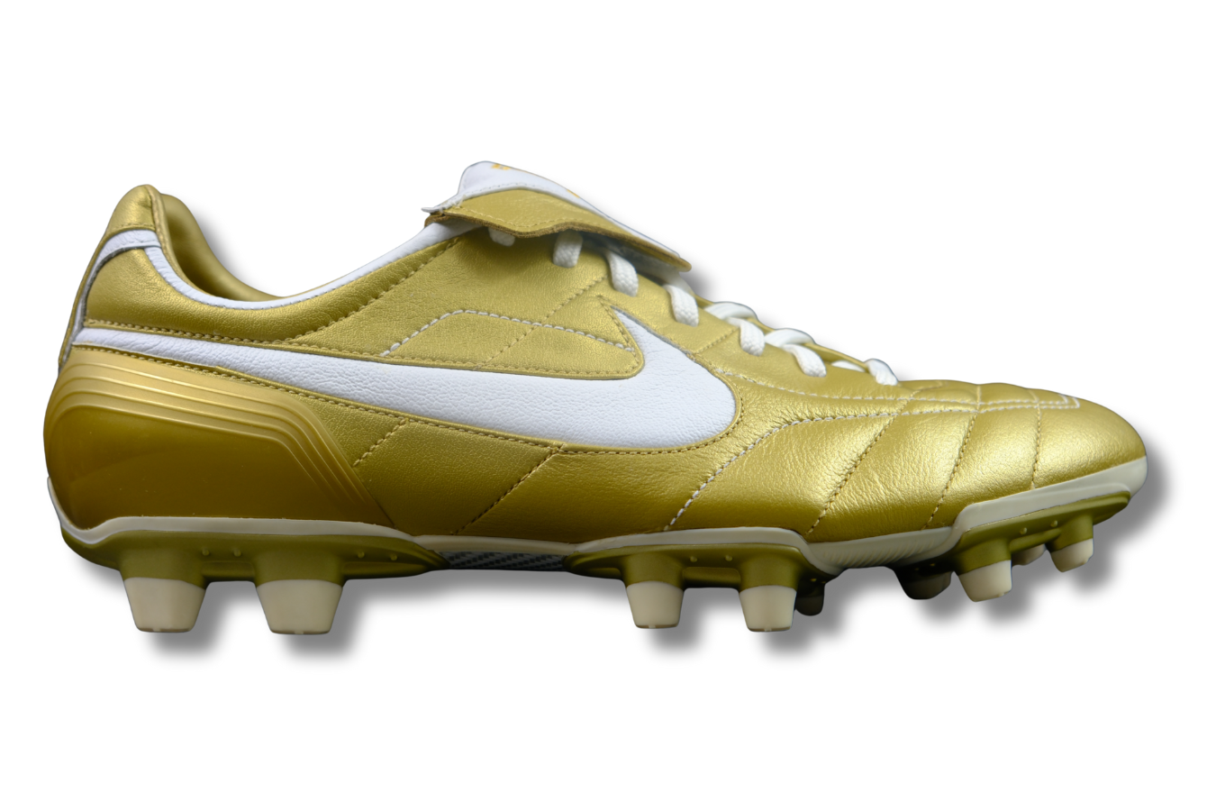 Nike Tiempo Air Legend R10 FG