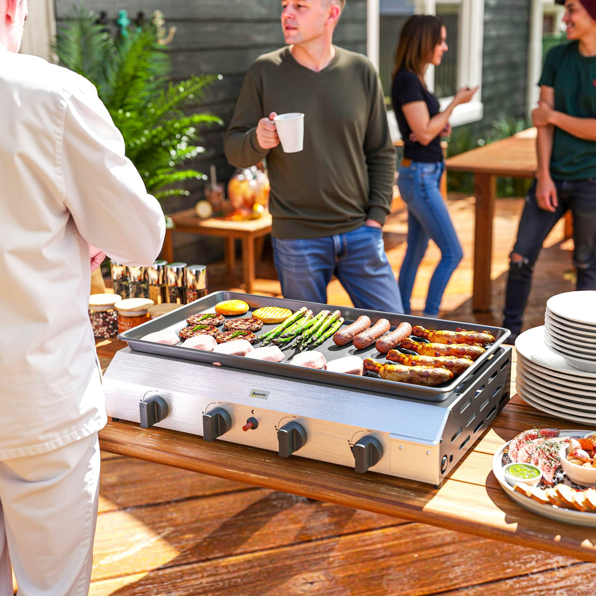 Outsunny Gas Grill, Gas BBQ with Non-Stick Griddle for Camping