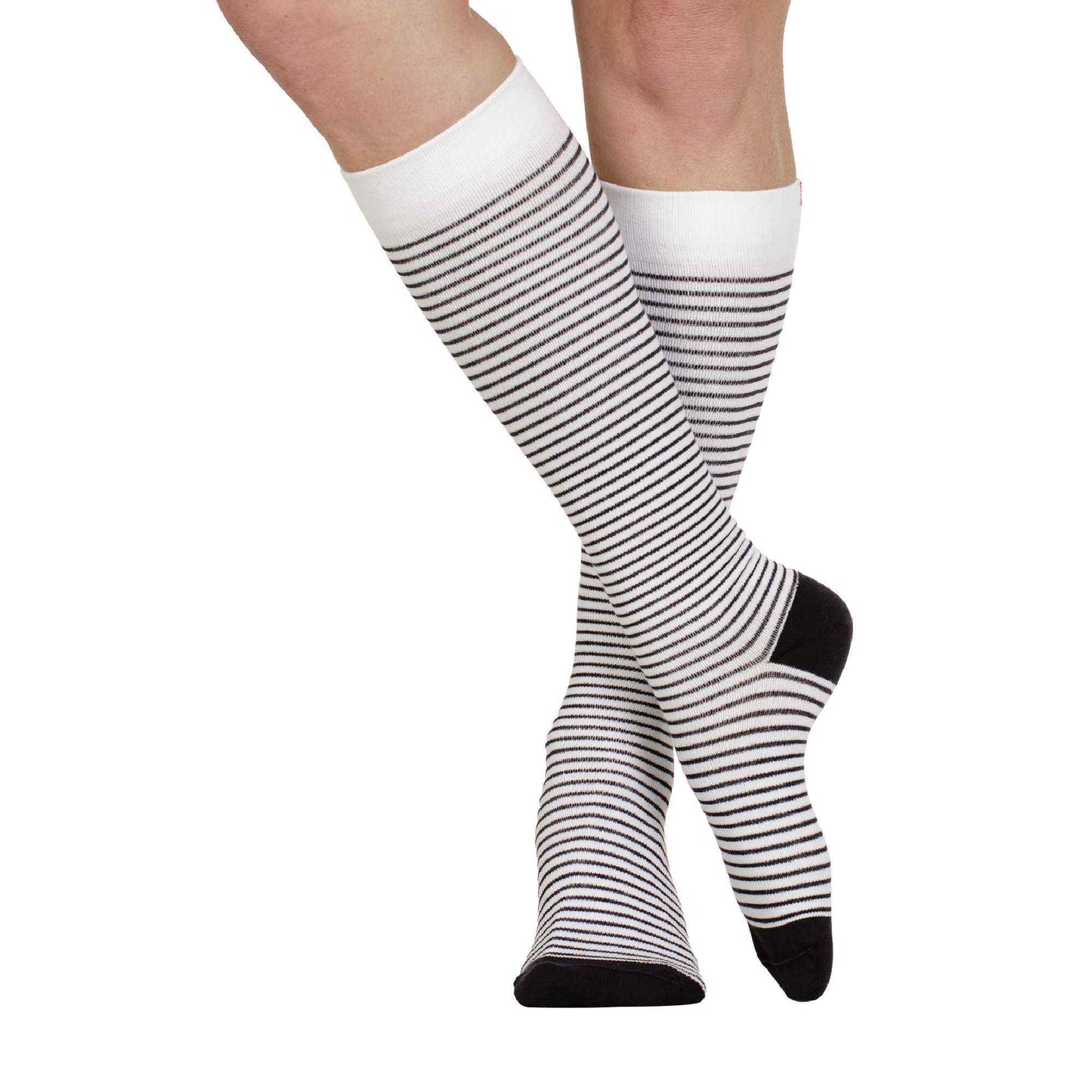 1 Pack Wide Calf Cotton Graduated Compression Socks | 15-20 mmHg