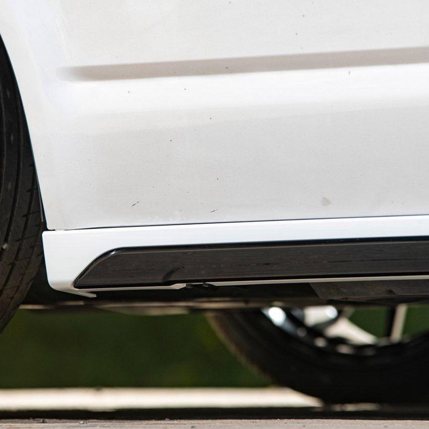 For VW T6 Transporter LWB Side Skirts Candy White Plastic Painted and Ready to Fit