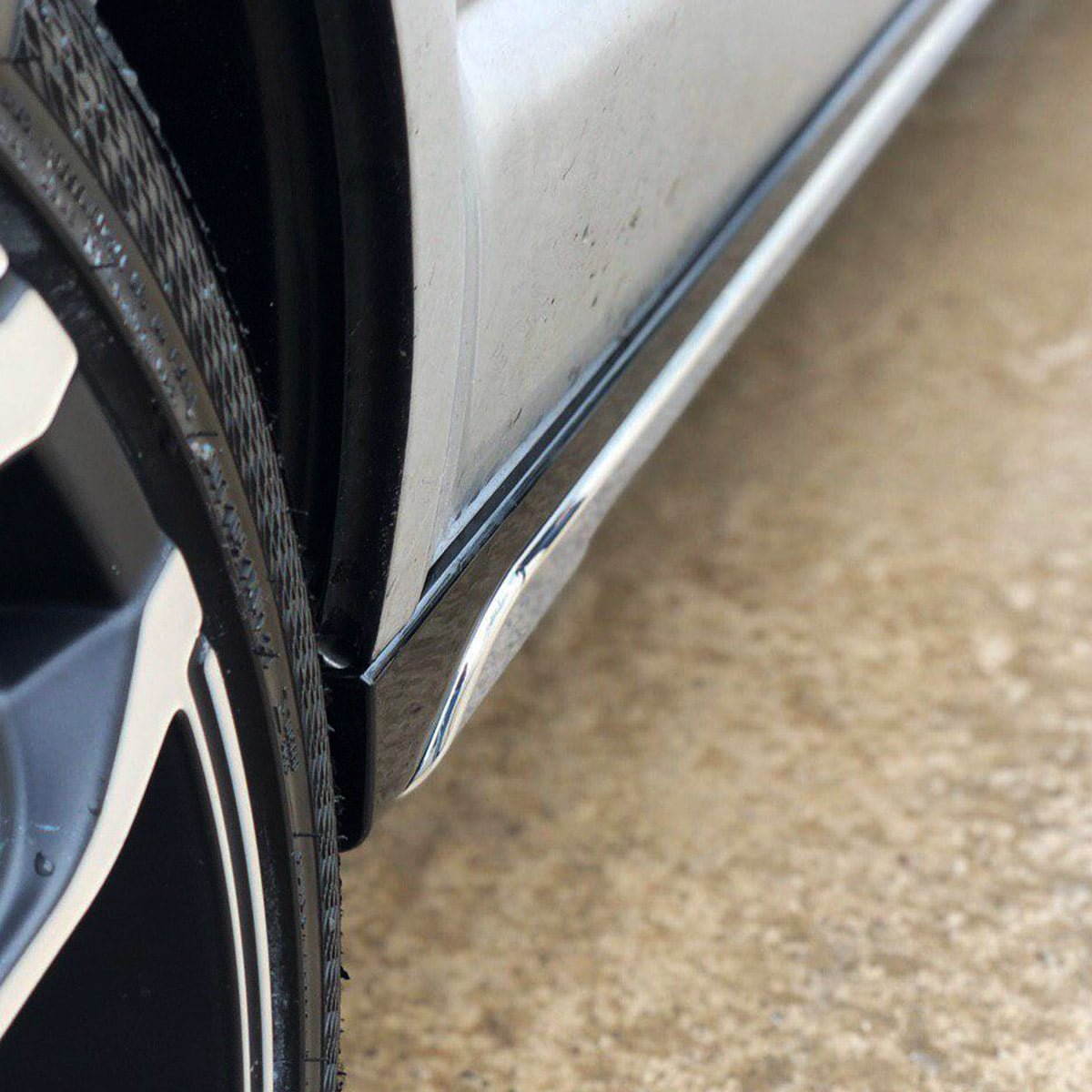 For VW T5, T5.1 SWB Side Skirts Reflex Silver Plastic Painted and Ready to Fit