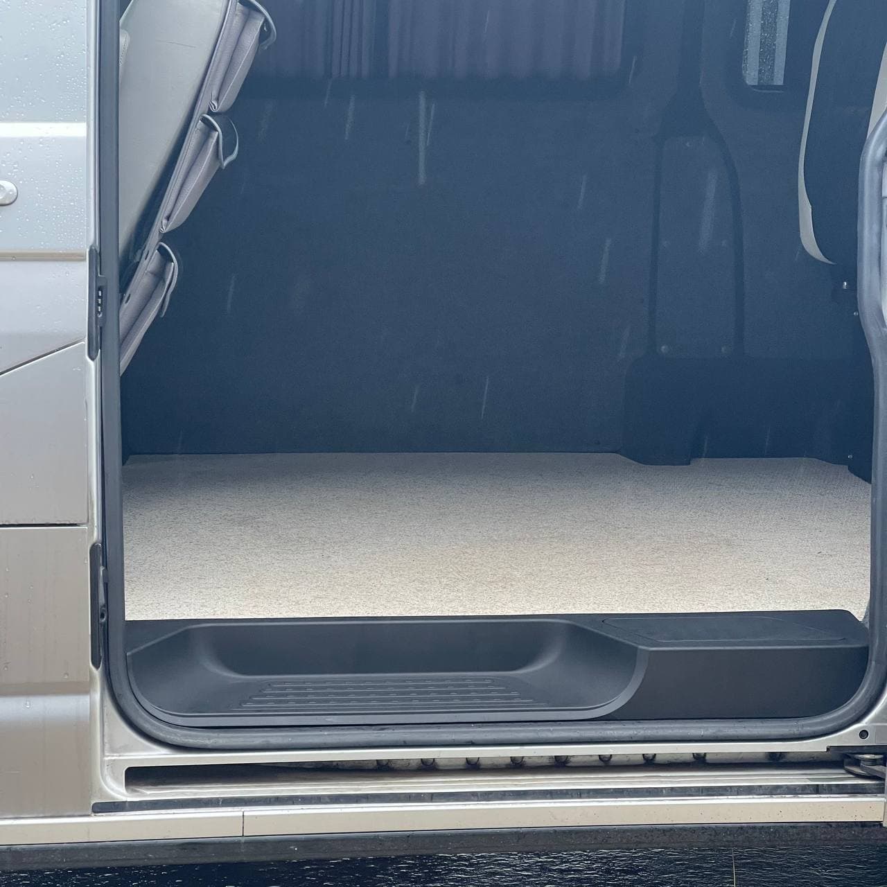 For VW Transporter T6 Side Step V3 – 17mm Deep with Storage Compartment | Van-X