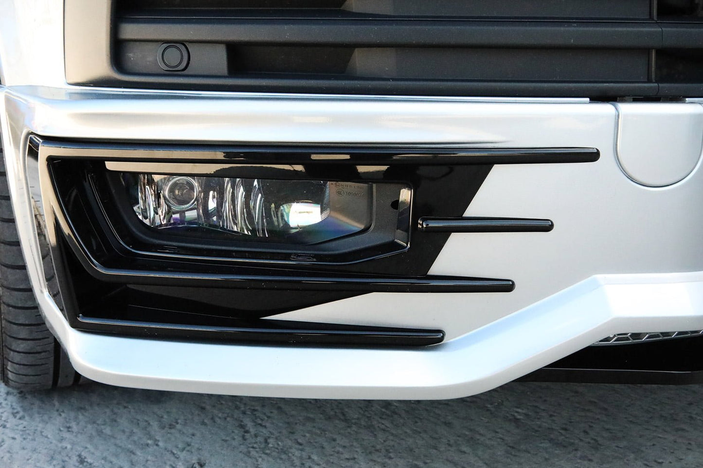 For VW T5.1 Transporter Front Sportline Spoiler + Splitter T5-X Styling (B-Grade) Painted and ready to fit in 3 colour options