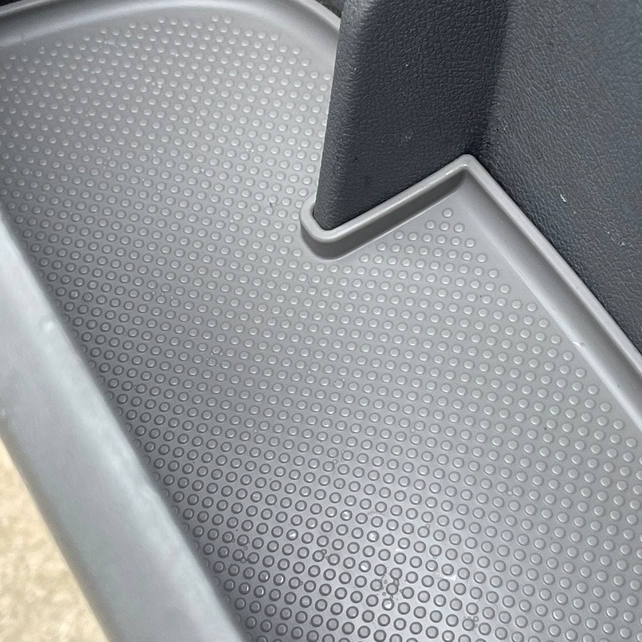 For VW T5, T5.1 Door Pocket Inserts, Rubber, Door Liner (Light Grey) Double Passenger + Driver Interior Styling