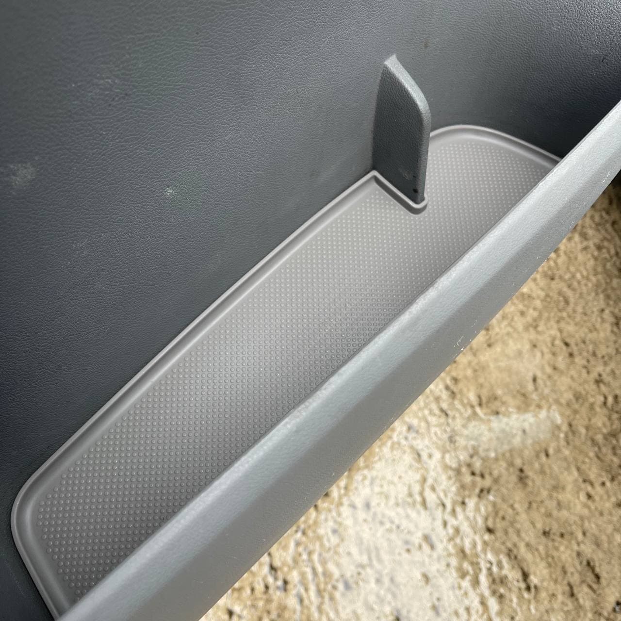 For VW T5, T5.1 Door Pocket Inserts, Rubber, Door Liner (Light Grey) Double Passenger + Driver Interior Styling
