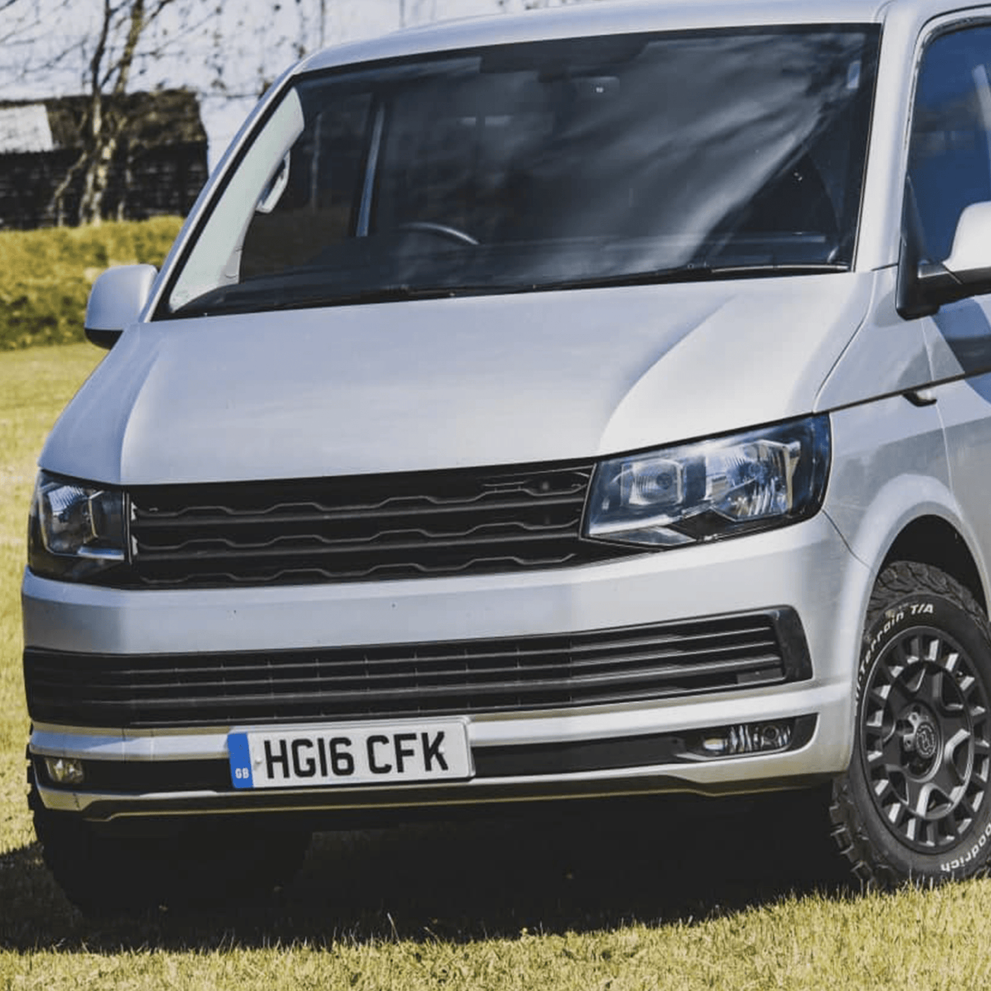 For VW T6 Front R-Line Badgeless Grille - Matte Black