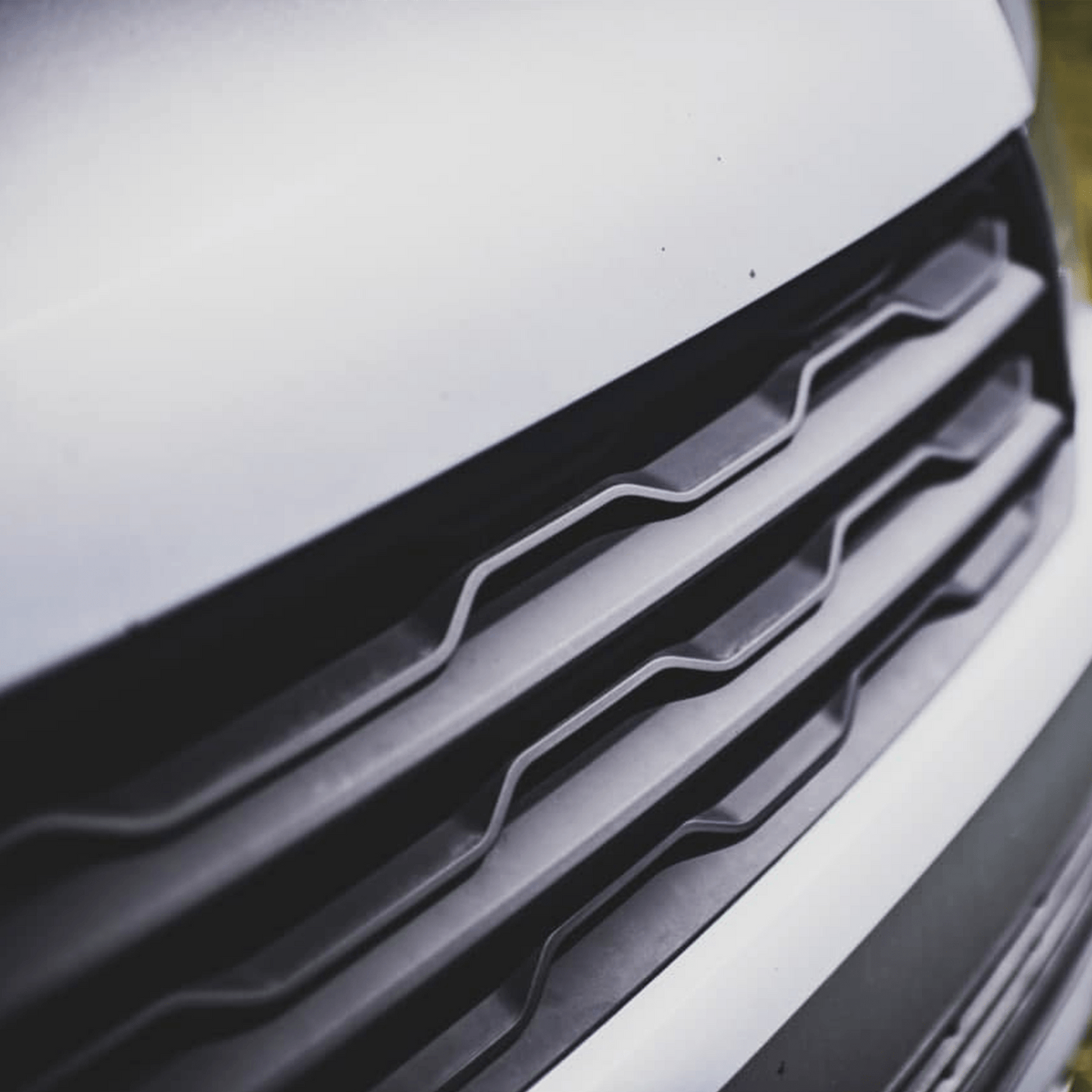 For VW T6 Front R-Line Badgeless Grille - Matte Black