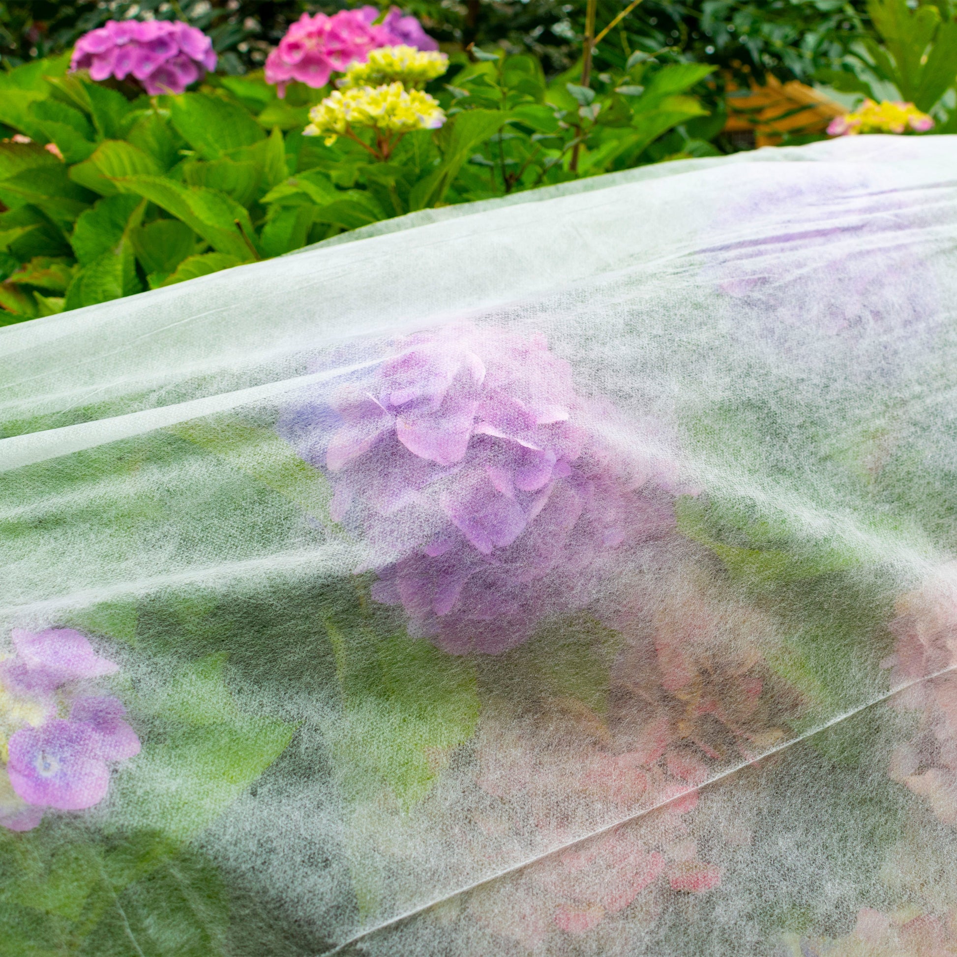 17g Non-Woven Frost Protect Fleece 1.1m x 5m