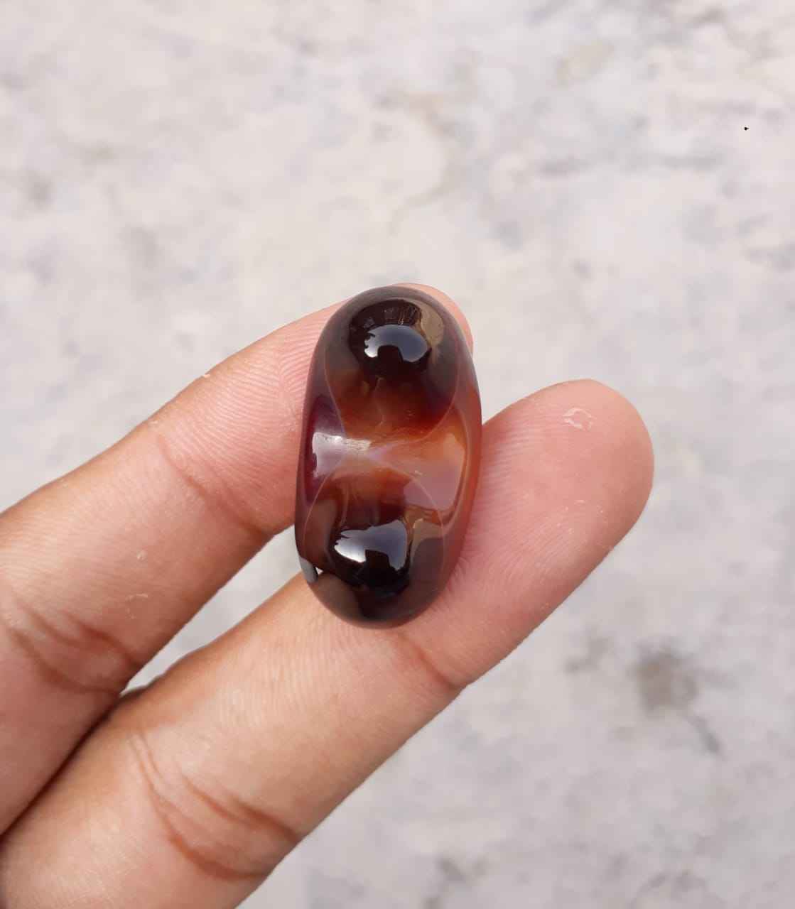 29.7ct Natural Eye Agate For Sale - Aqeeq - Dimension 29x15x11mm