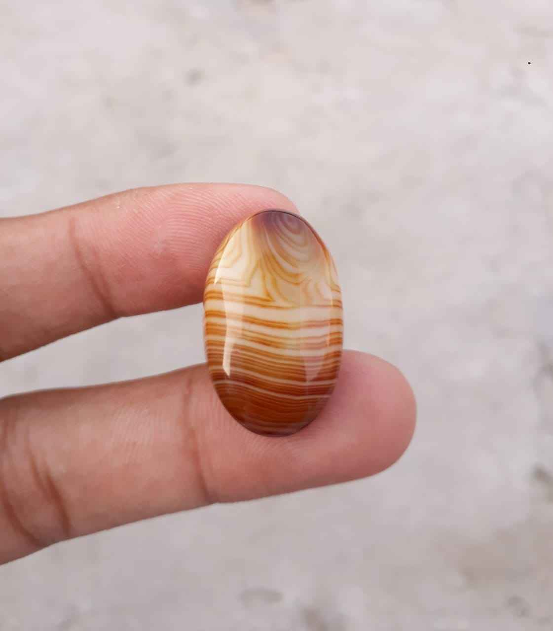 28ct Banded Agate -  Sulaimani Aqeeq - Dimension 27x17x7mm