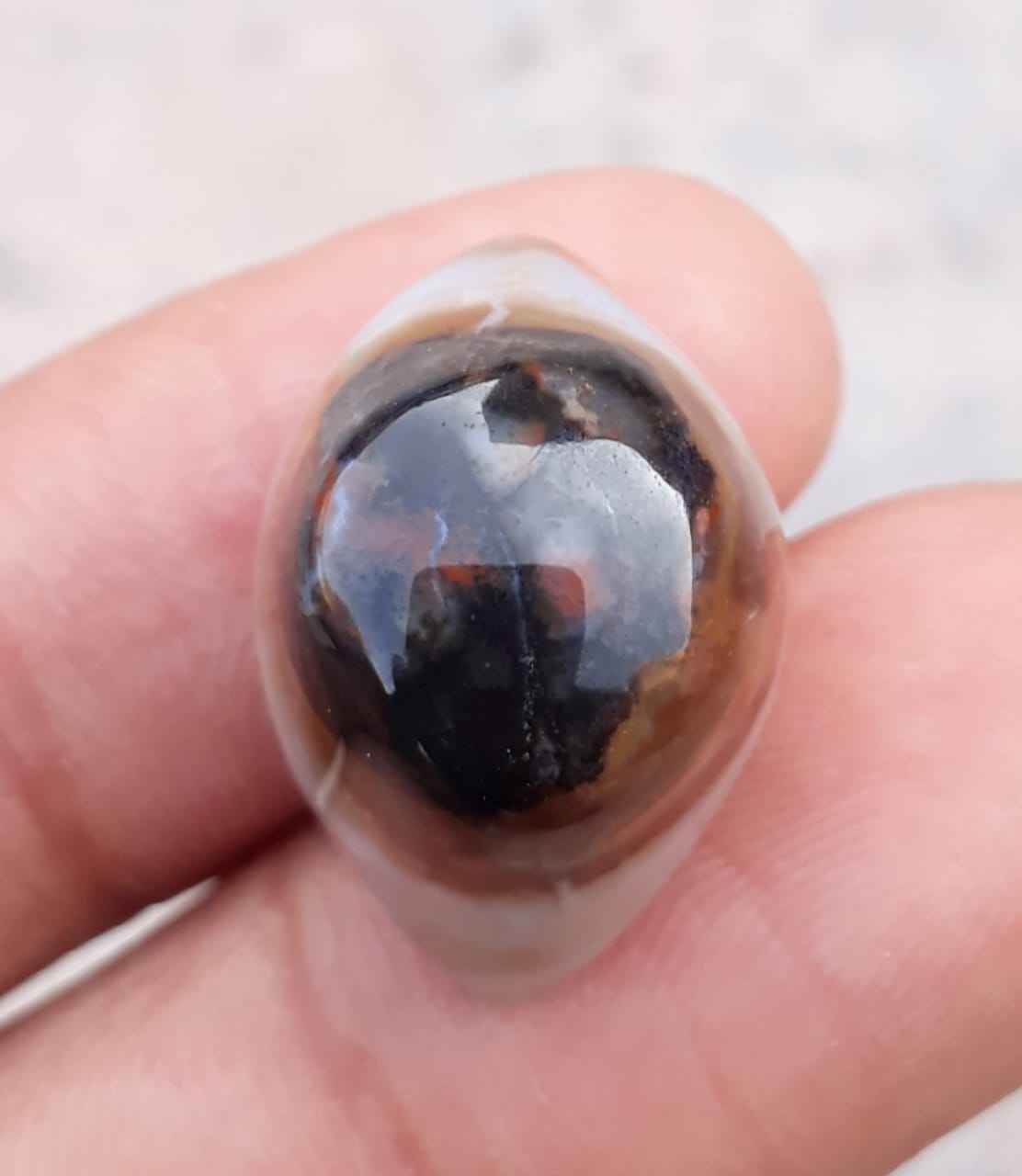 31ct Natural Eye Agate For Sale - Aqeeq - Dimension 22x15x15mm