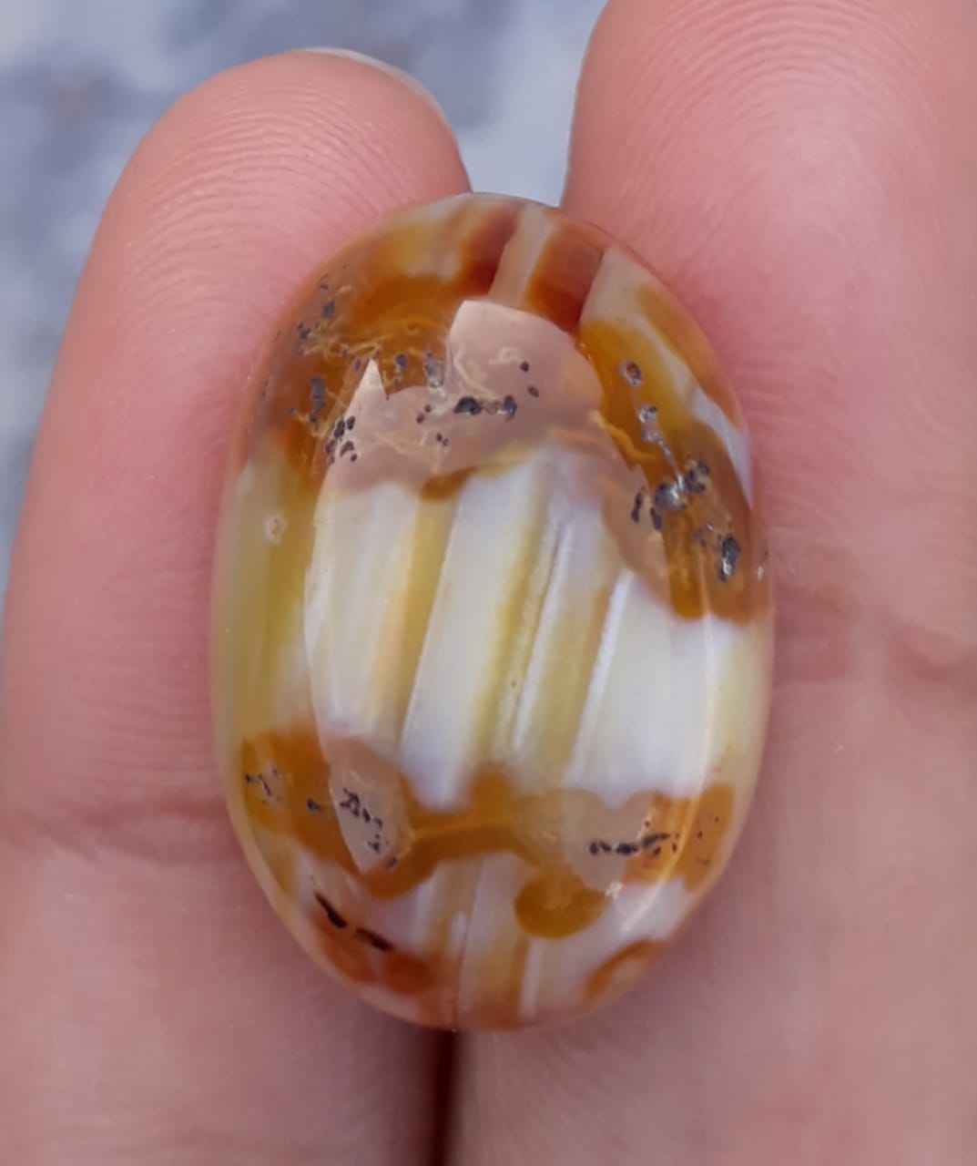 35ct Banded Agate - Sulaimani Aqeeq - 24x17x13mm