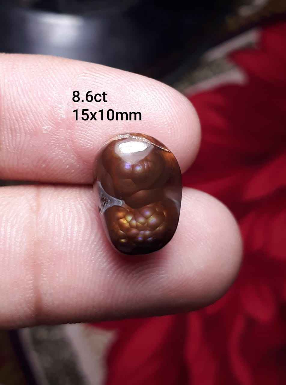 8.6ct Bubbly Fire Agate, Natural fire agate, Rare Fire Agate, Fire Agate cabochon - Dimensions  15x10mm