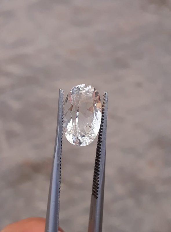 4.7ct Topaz - Whie Topaz Faceted Gemstone - Novemeber Birthstone - White Pukhraj - 13x9mm