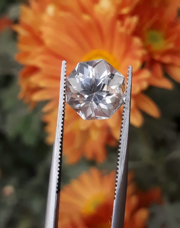 5ct Topaz - Whie Topaz Faceted Gemstone - Novemeber Birthstone - White Pukhraj - 9.7x9.8mm