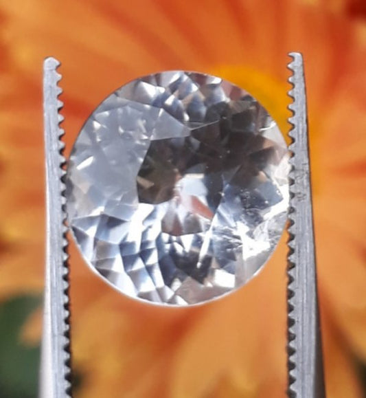 5.4ct Topaz - Whie Topaz Faceted Gemstone - Novemeber Birthstone - White Pukhraj - 11x10.3mm