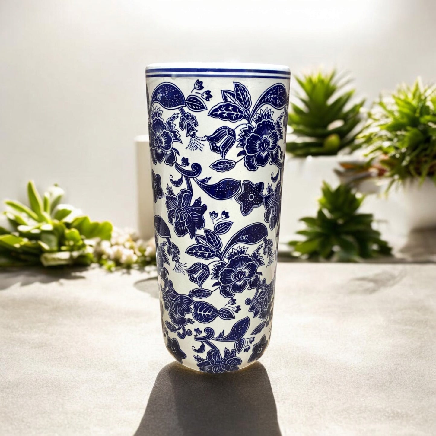 18" ROUND BLUE & WHITE UMBRELLA STAND