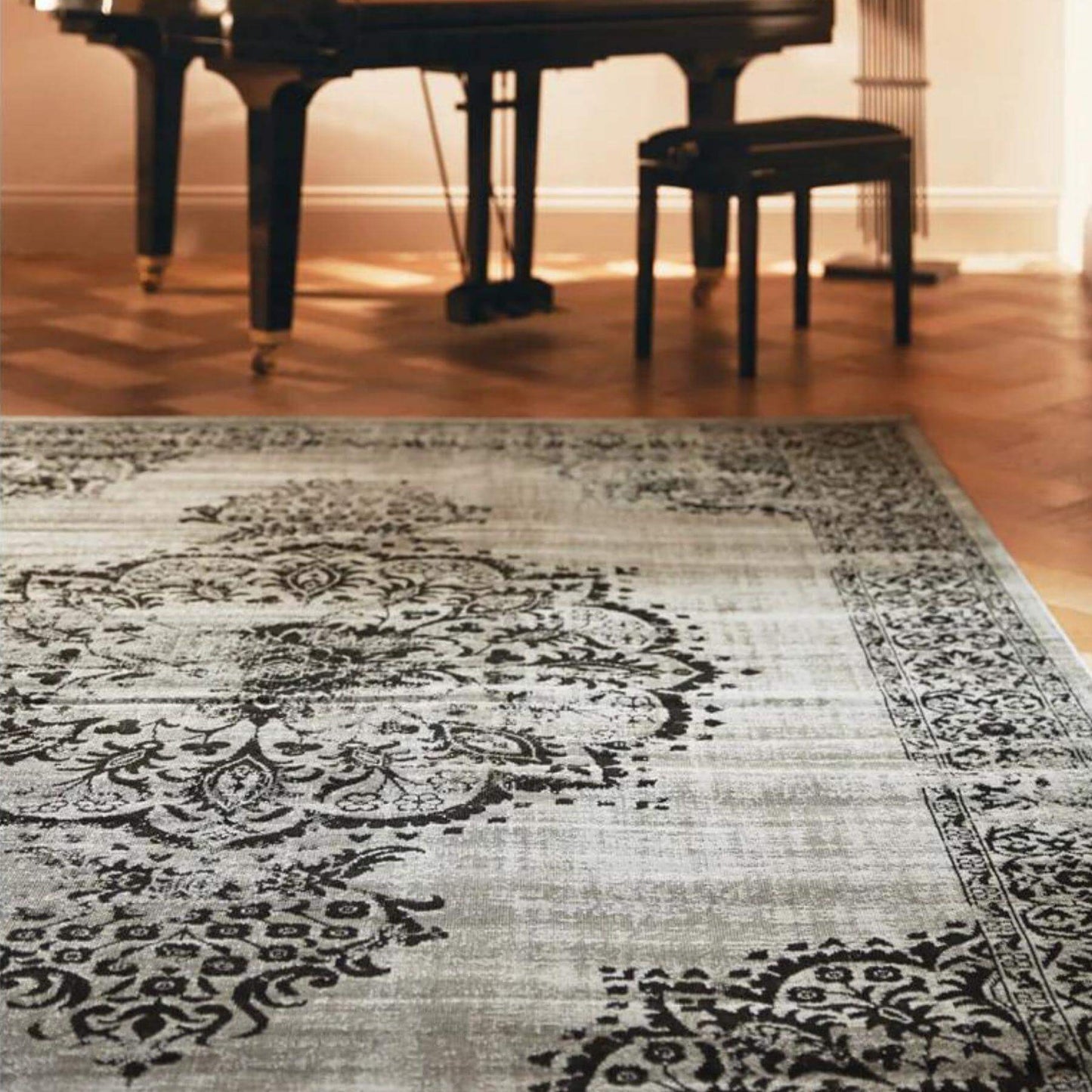 Saville Grey/Black Vintage Rug