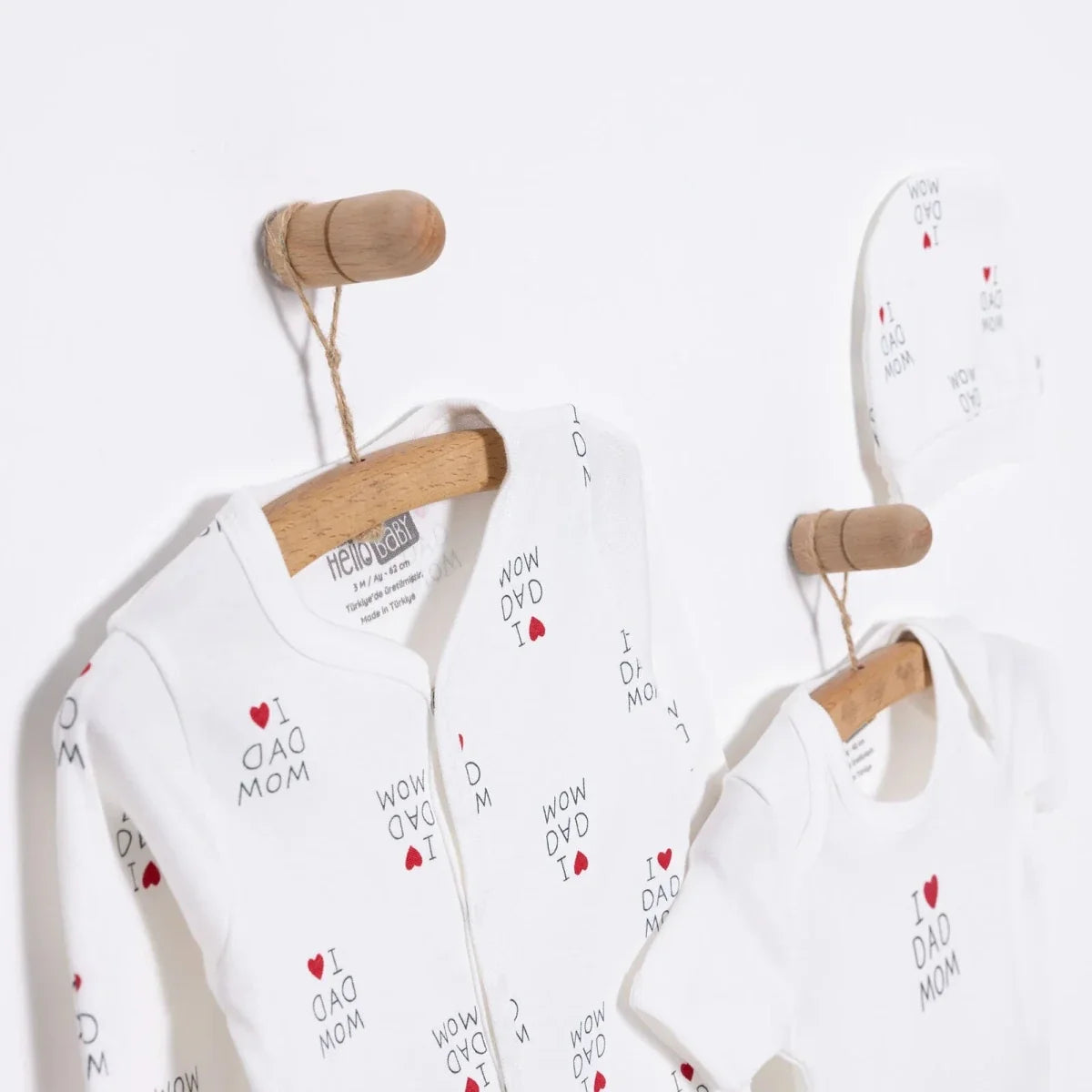 HelloBaby Baby Bodysuit, Hat & Footed Sleepsuit Set (Newborn to 6 Months)