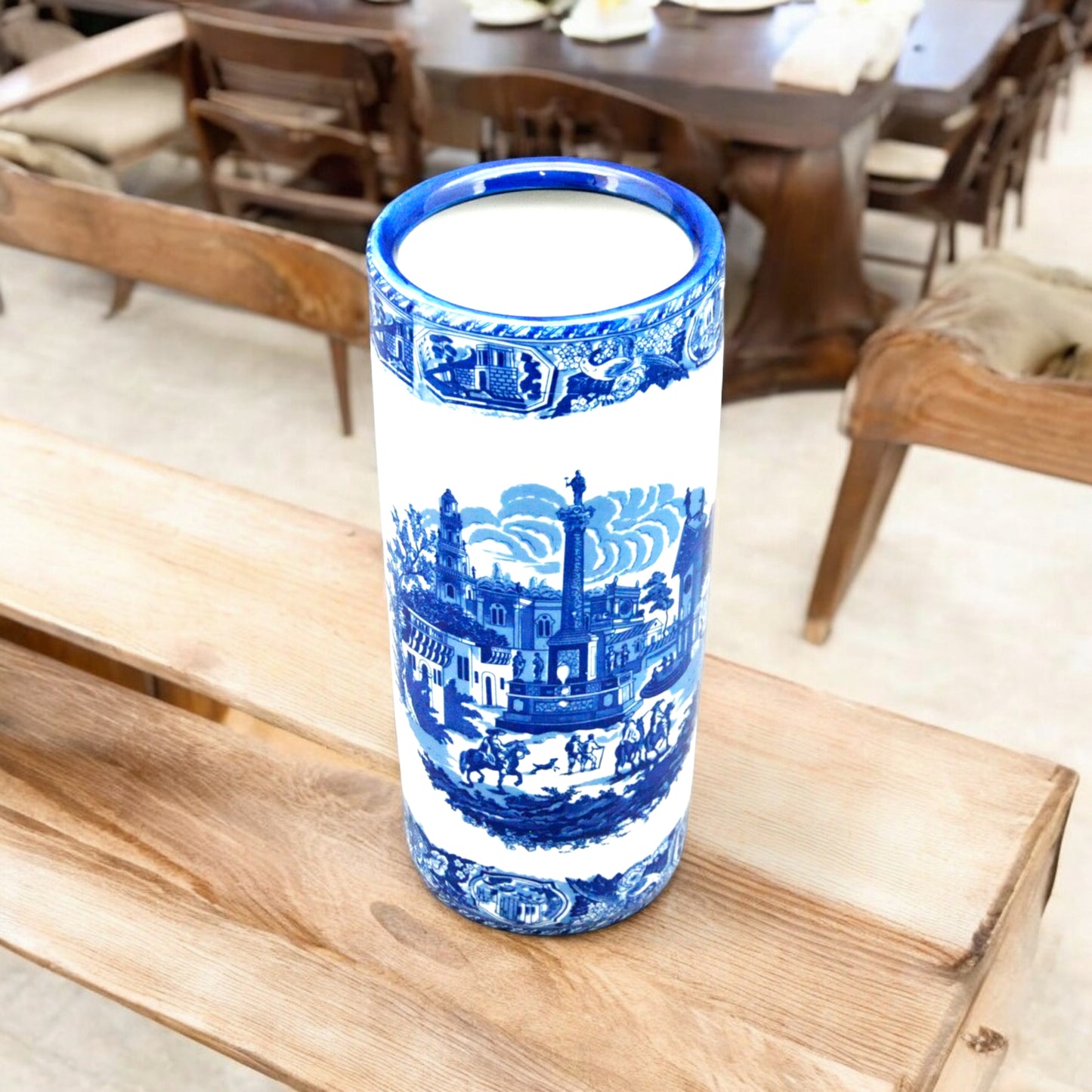 18" ROUND BLUE & WHITE UMBRELLA STAND