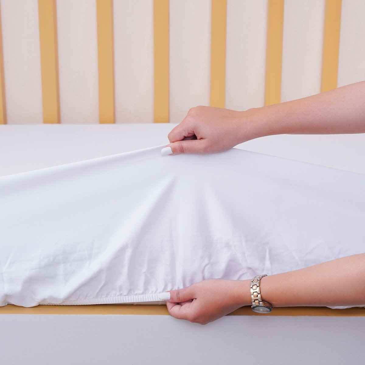 Ackly Bamboo - White Cot Bed Size Fitted Sheet