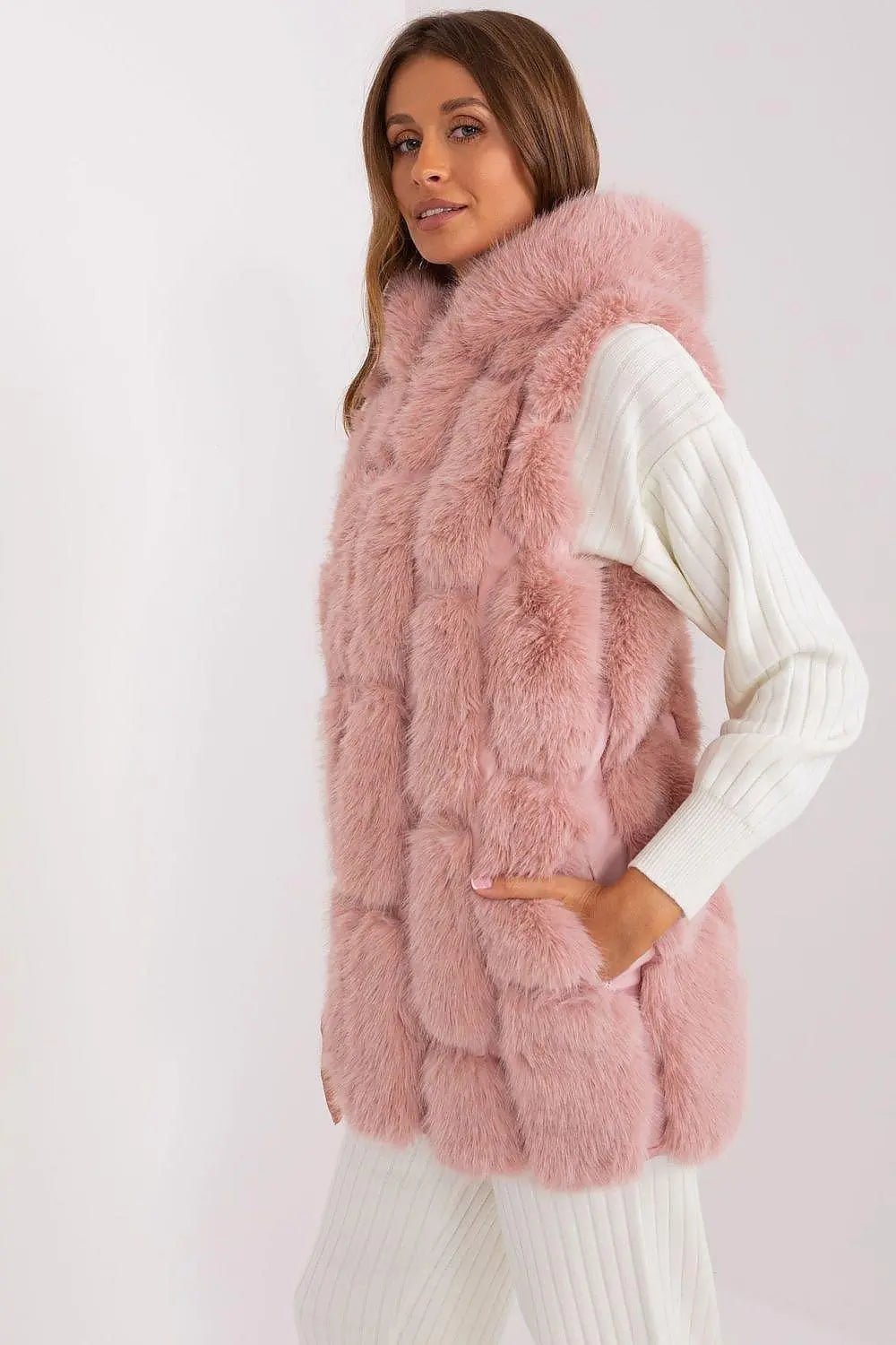 A.T fur polyester vest
