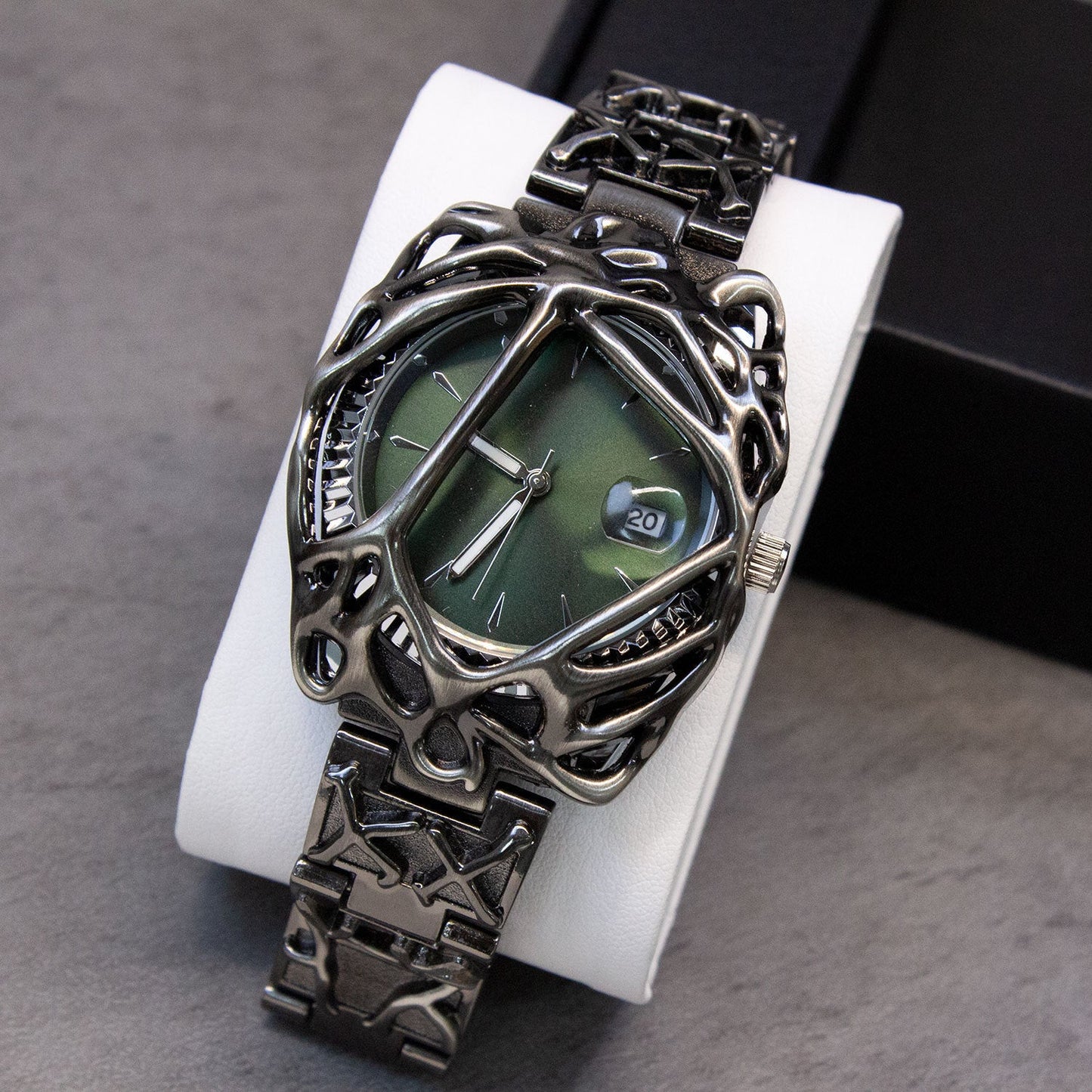 European And American Special-shaped Advanced Special-interest Design Watch