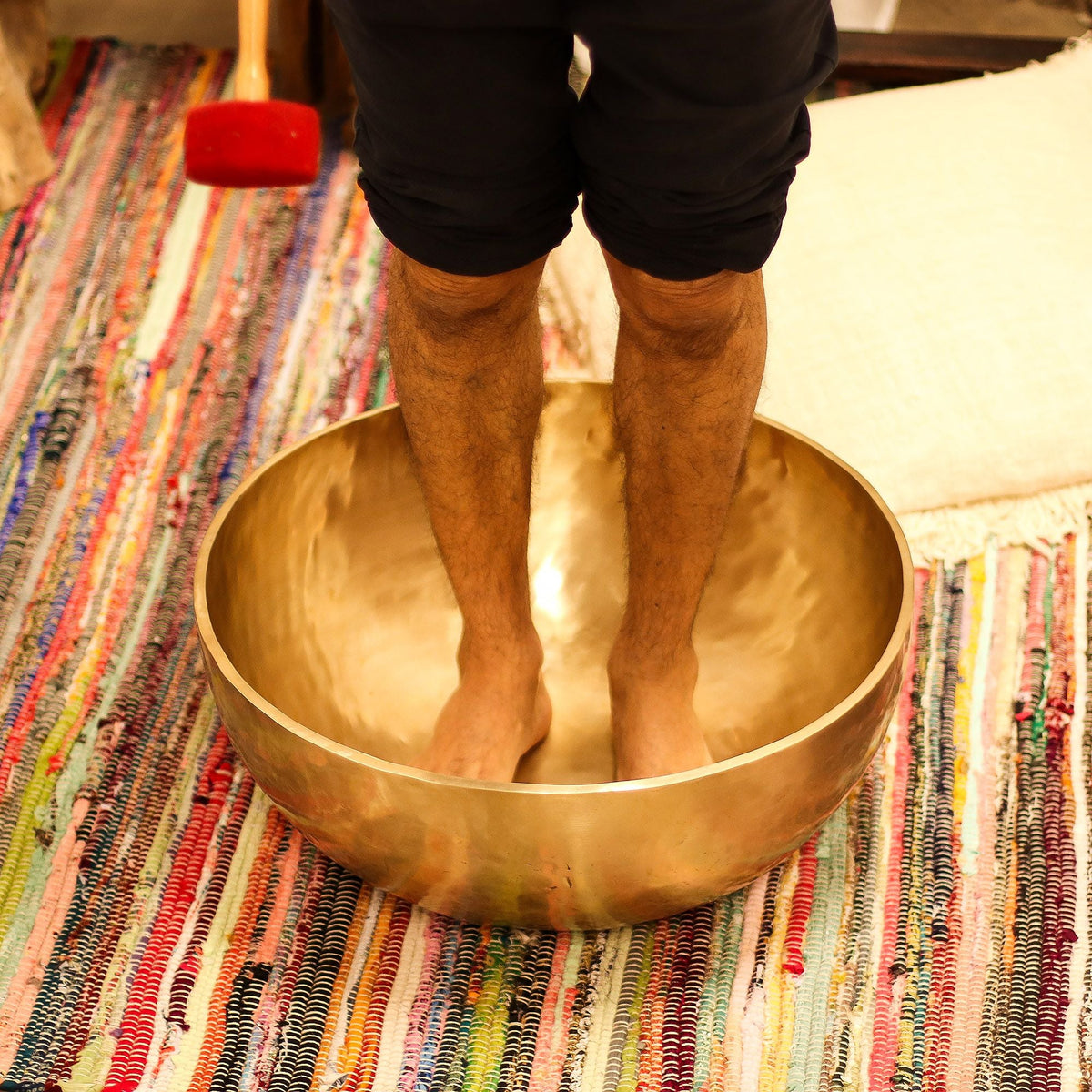 Plain - Huge Vibrational Feet Standing Bowl - 50x20cm - 10.7kg