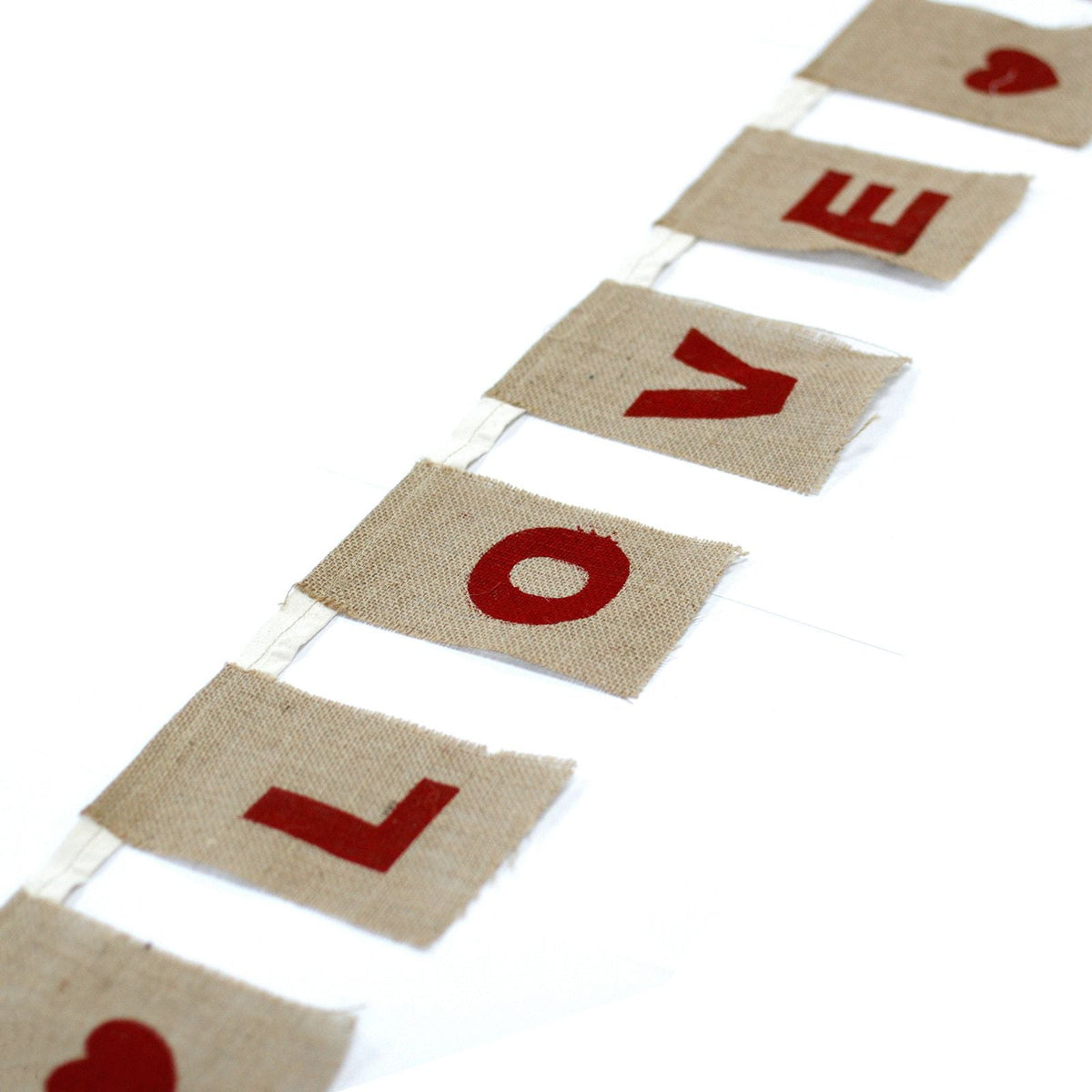 Natural Bunting  I LOVE YOU (small with hearts)