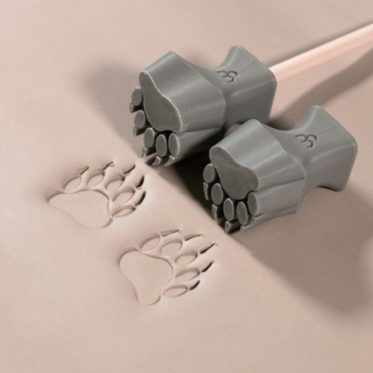 Bear Paw Stamp Set