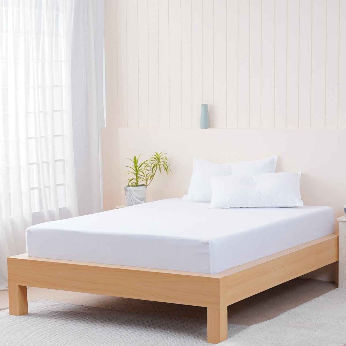 Bella Flanellette (Brushed Cotton) - White Fitted Sheet