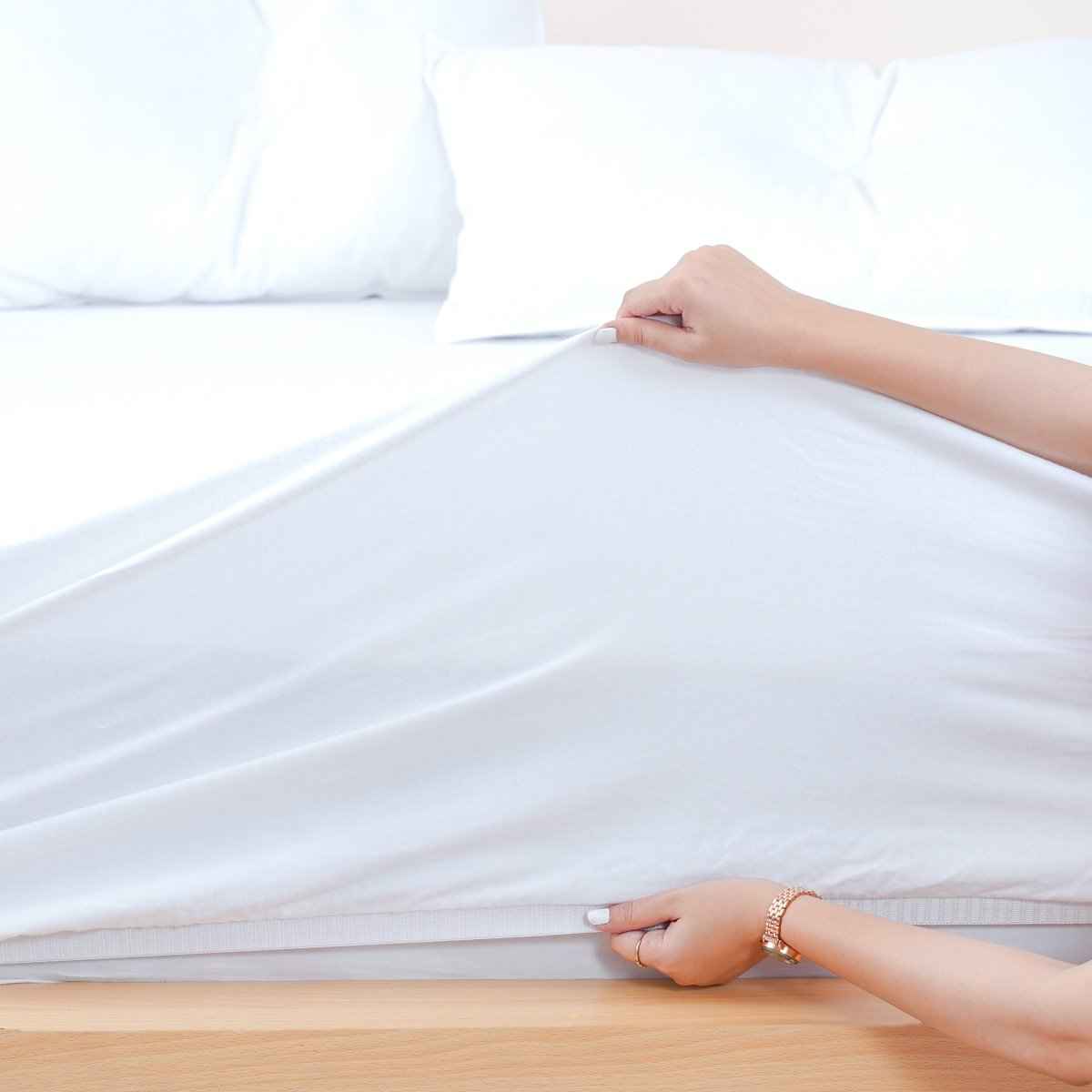 Bella Flanellette (Brushed Cotton) - White Fitted Sheet