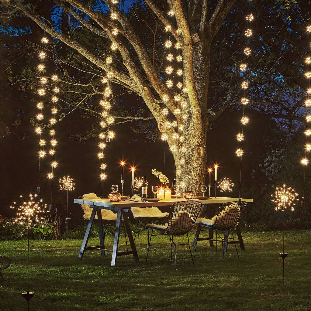 Black Starburst Indoor/Outdoor Battery LED Light Chain