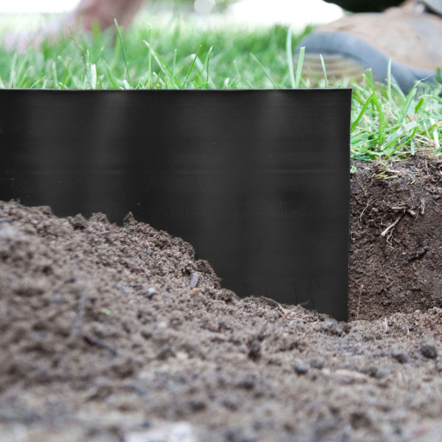 Wavy Plastic Garden Lawn Edging, H=20CM, L=9M, Black for Home and Garden Use