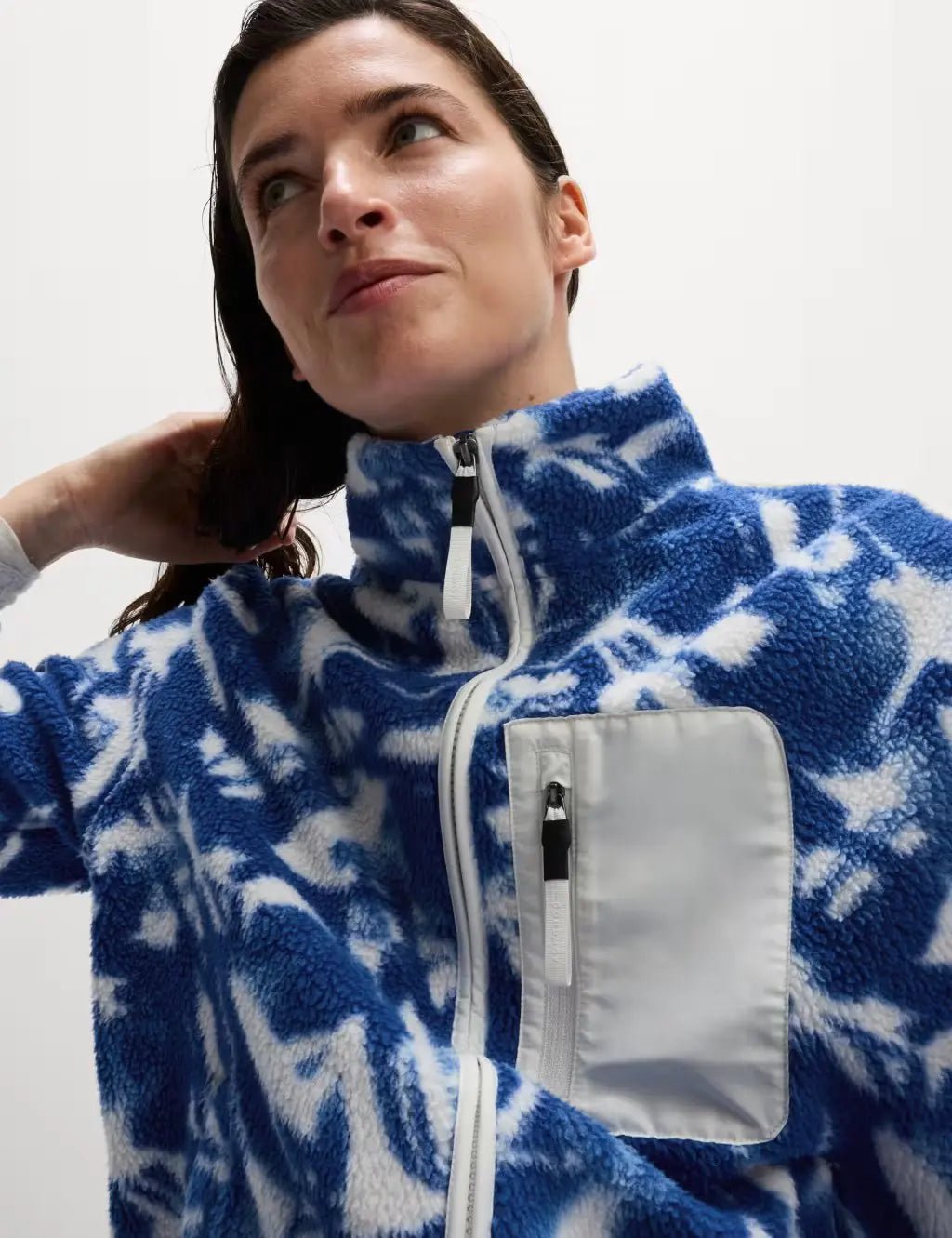 Borg Printed Funnel Neck Zip Up Fleece Jacket