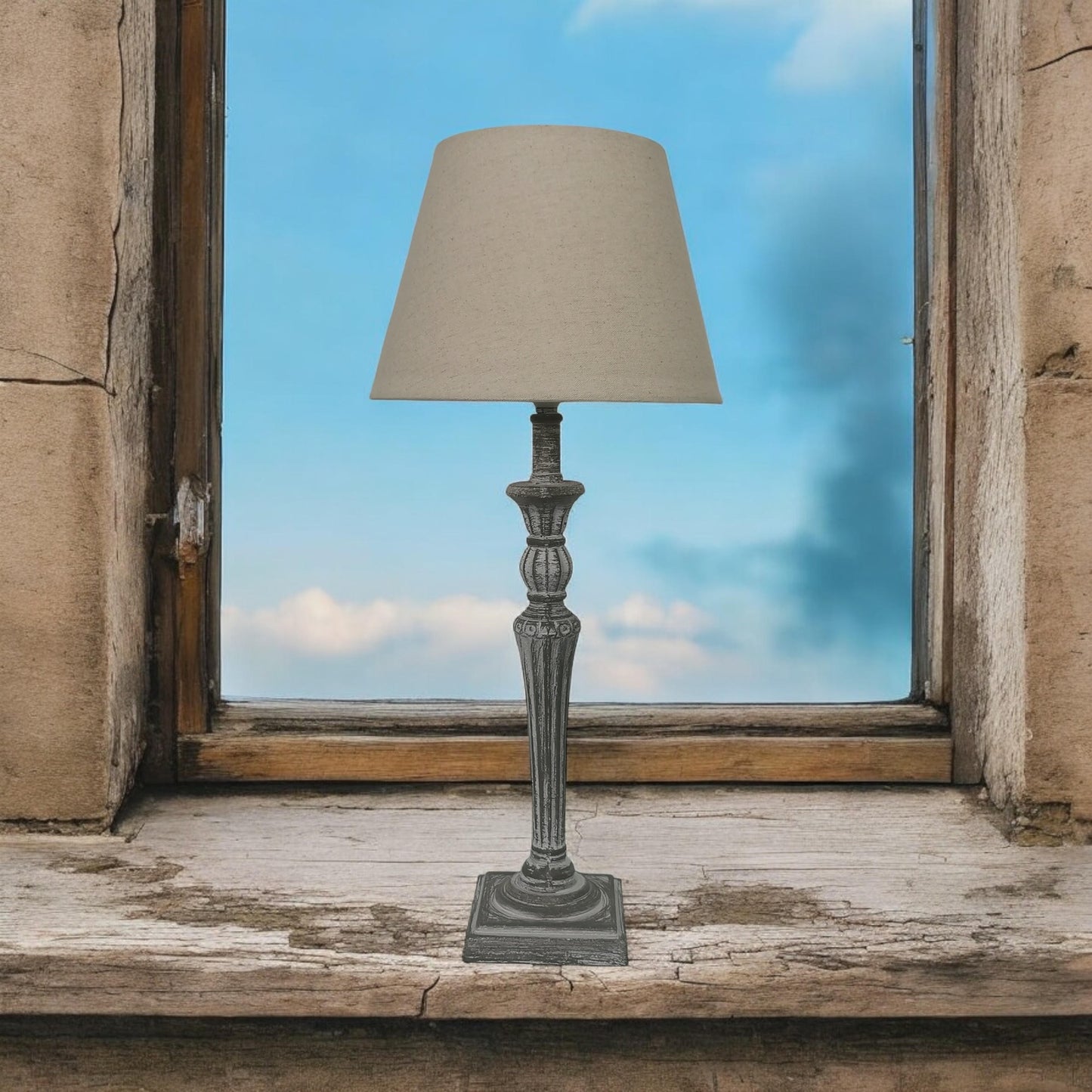58CM LAMP AND SHADE