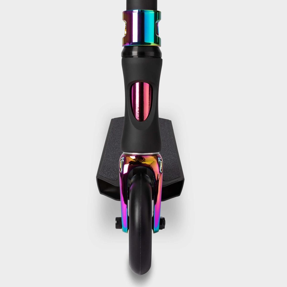 Chilli Beast V2 Stunt Scooter: Black Neochrome