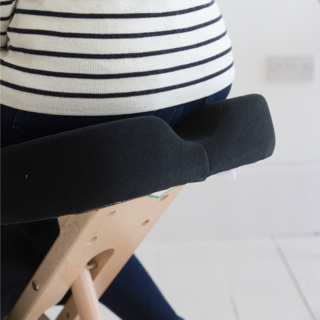 Memory-Foam Coccyx Kneeling Chair